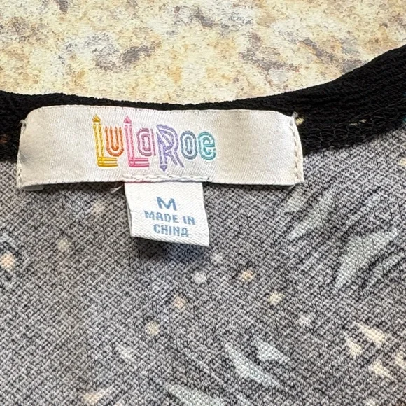 LuLaRoe Black Multicolor Long Sleeve Duster - Picture 2 of 3